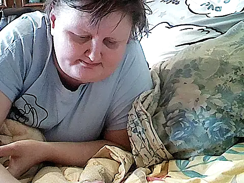 nataly4560 online show from April 7, 2026, 4:07 pm