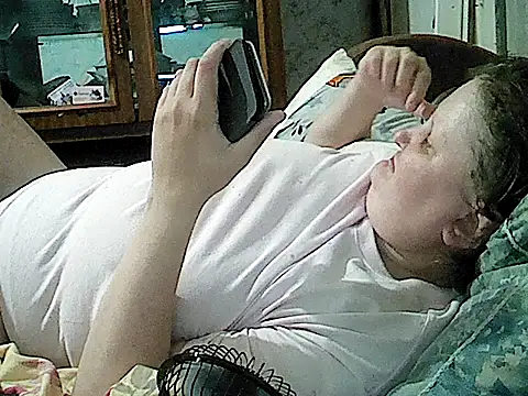 nataly4560 online show from June 6, 2026, 8:35 pm