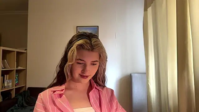 Dia DeAmas online show from May 20, 2026, 1:17 pm