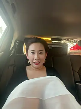 Jingjingxiang-520 online show from May 22, 2026, 9:59 am
