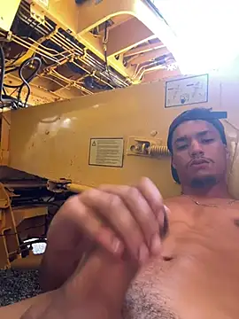 MorenodX01 online show from January 15, 2026, 5:27 pm