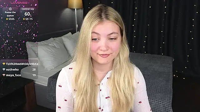 Snapshot of Angel__Grace chatting on May 16, 2026, 12:29 am Angel Grace online show from May 16, 2026, 12:29 am