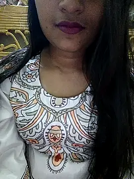 Lisa Baby1 online show from February 13, 2026, 12:12 pm