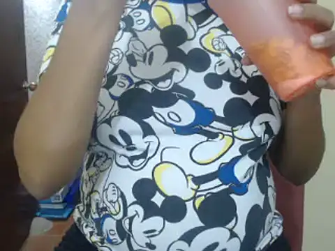 Snapshot of Kandysweety_2 chatting on February 12, 2026, 2:17 am Kandysweety 2 online show from February 12, 2026, 2:17 am