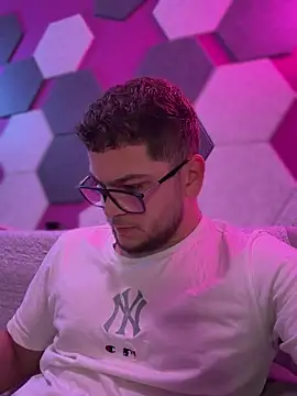 Snapshot of AquaSergei chatting on February 7, 2026, 8:12 pm AquaSergei online show from February 7, 2026, 8:12 pm