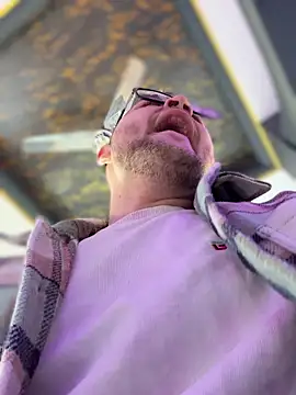 Snapshot of AquaSergei chatting on March 28, 2026, 7:08 am AquaSergei online show from March 28, 2026, 7:08 am