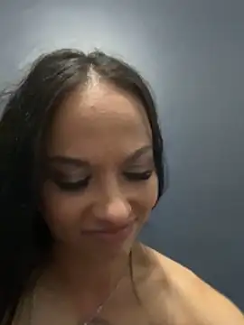 HyaraMoon online show from February 17, 2026, 8:44 am