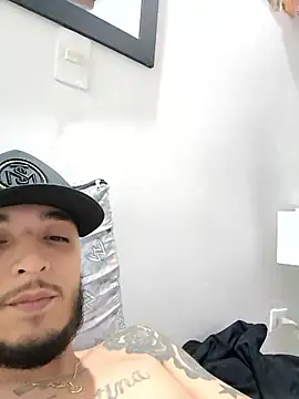 DuoPassion7 online show from January 8, 2026, 1:08 am