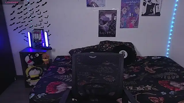 Snapshot of Scarleth_Shadow1 chatting on January 10, 2026, 12:29 pm Scarleth Shadow1 online show from January 10, 2026, 12:29 pm