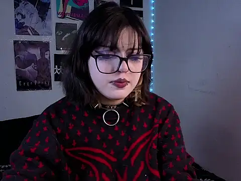 Scarleth Shadow1 online show from April 23, 2026, 2:46 am