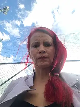 Snapshot of cintia_love chatting on May 3, 2026, 9:10 pm cintia love online show from May 3, 2026, 9:10 pm