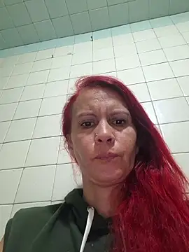 Snapshot of cintia_love chatting on May 4, 2026, 10:50 pm cintia love online show from May 4, 2026, 10:50 pm