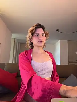 Snapshot of milablossom01 chatting on May 24, 2026, 4:45 pm milablossom01 online show from May 24, 2026, 4:45 pm