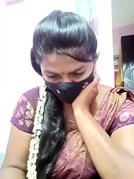 Tamil Hot Anu online show from March 15, 2026, 2:06 am