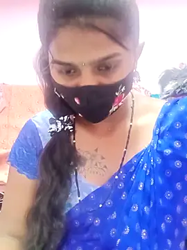 Tamil Hot Anu online show from April 4, 2026, 7:39 am