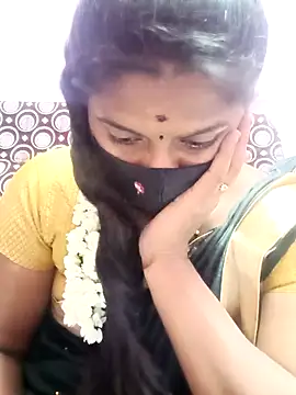 Snapshot of Tamil_Hot_Anu chatting on May 2, 2026, 4:01 pm Tamil Hot Anu online show from May 2, 2026, 4:01 pm