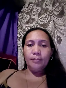 Snapshot of prettymomma24xx chatting on May 19, 2026, 8:20 am prettymomma24xx online show from May 19, 2026, 8:20 am