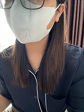 Bong lovelyy online show from March 6, 2026, 6:10 am