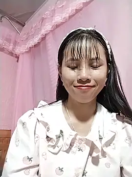 Snapshot of Wily-06 chatting on June 21, 2026, 11:24 am Wily-06 online show from June 21, 2026, 11:24 am