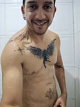 MrWolfHot online show from January 9, 2026, 5:43 am