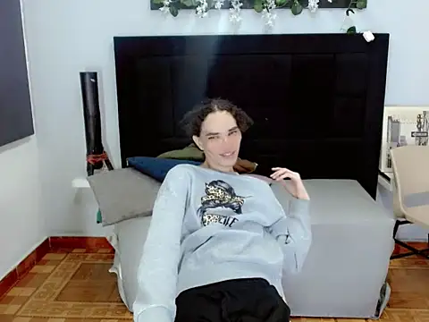 sora jun online show from March 3, 2026, 1:28 pm