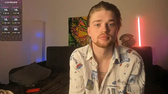 Snapshot of Lev_Miller chatting on May 10, 2026, 9:42 pm Lev Miller online show from May 10, 2026, 9:42 pm