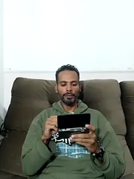 Snapshot of moreno_alpha_br chatting on June 14, 2026, 3:58 pm moreno alpha br online show from June 14, 2026, 3:58 pm