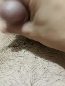 Snapshot of rolaaa2000 chatting on March 12, 2026, 11:55 pm rolaaa2000 online show from March 12, 2026, 11:55 pm