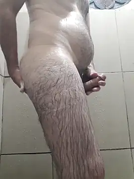 Snapshot of rolaaa2000 chatting on April 3, 2026, 1:58 am rolaaa2000 online show from April 3, 2026, 1:58 am