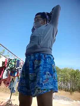 lina loveee online show from February 14, 2026, 6:43 am