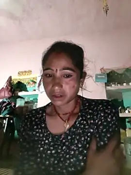 lodhi8080 online show from April 12, 2026, 8:25 pm