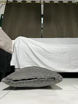 lriana miller online show from March 8, 2026, 9:51 pm