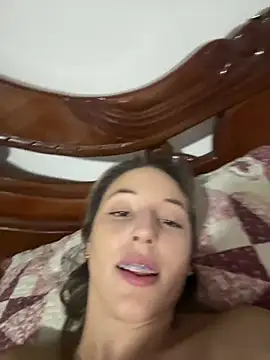 lriana miller online show from April 16, 2026, 9:39 pm