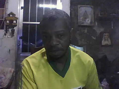 Snapshot of Negaomalinha1 chatting on June 13, 2026, 3:59 am Negaomalinha1 online show from June 13, 2026, 3:59 am
