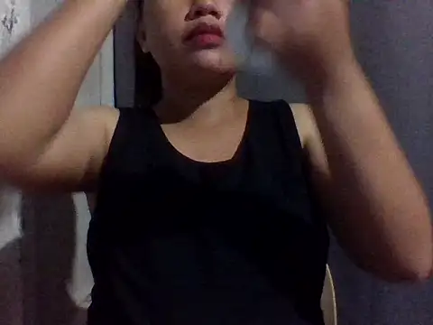 sweetprinces08 online show from March 26, 2026, 12:44 pm