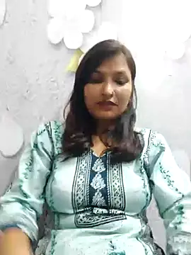 Snapshot of Priyaa_1433 chatting on June 24, 2026, 8:46 am Priyaa 1433 online show from June 24, 2026, 8:46 am