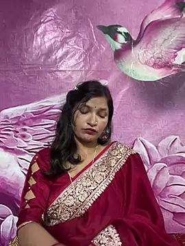 Snapshot of Priyaa_1433 chatting on July 28, 2026, 6:20 pm Priyaa 1433 online show from July 28, 2026, 6:20 pm