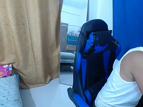 Snapshot of holly_oreo chatting on July 23, 2026, 11:08 am holly oreo online show from July 23, 2026, 11:08 am