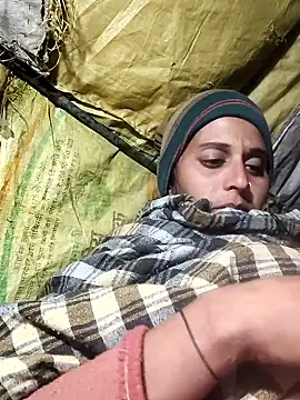 Bhavna8080 online show from January 13, 2026, 6:13 pm