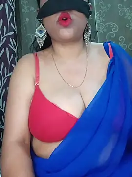 Hot-BHABHI696 online show from April 5, 2026, 7:38 am