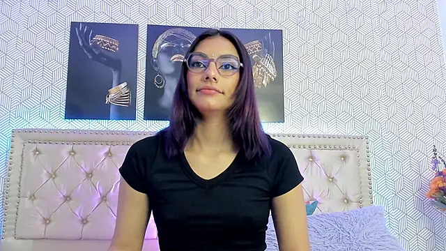 MeganRosseX online show from March 5, 2026, 7:21 pm