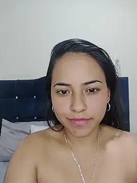 Snapshot of Maliha_21 chatting on August 6, 2026, 2:35 am Maliha 21 online show from August 6, 2026, 2:35 am