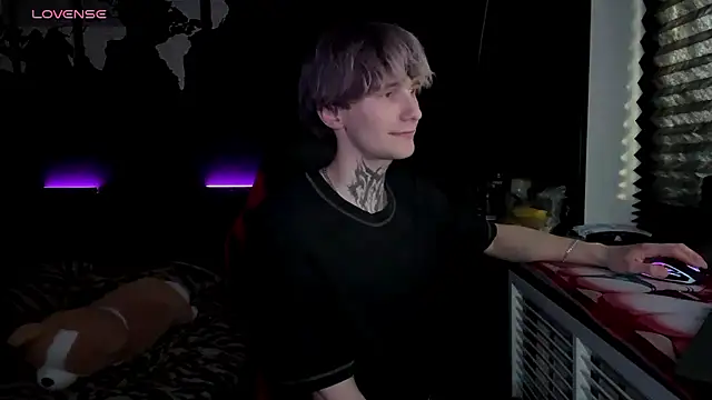 Mastur Bister online show from January 18, 2026, 1:26 pm