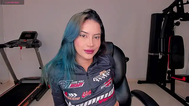 KayraLanne online show from March 7, 2026, 3:47 am