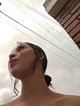 Aitana 2-0 online show from April 21, 2026, 7:28 pm