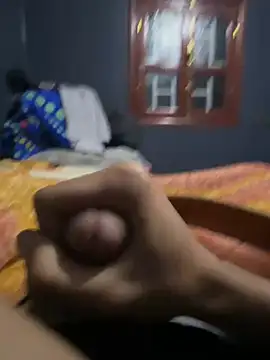 Snapshot of pitsho51 chatting on January 7, 2026, 11:07 pm pitsho51 online show from January 7, 2026, 11:07 pm