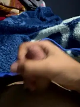 Snapshot of pitsho51 chatting on February 16, 2026, 12:29 am pitsho51 online show from February 16, 2026, 12:29 am