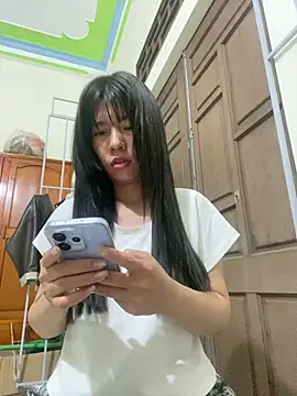 Miss me29 online show from March 5, 2026, 8:27 pm