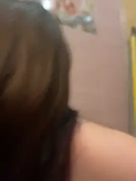 Snapshot of AlexaYvonne chatting on March 17, 2026, 5:33 am AlexaYvonne online show from March 17, 2026, 5:33 am