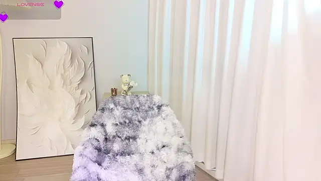 Miaomiao Baby520 online show from April 21, 2026, 8:20 am